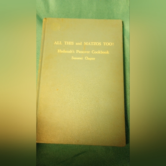 Hadassah's Passover Cookbook - Picture 2 of 2